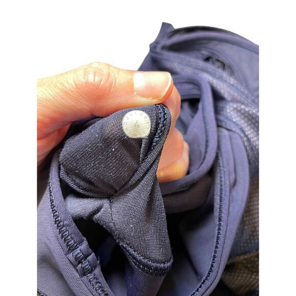 Lululemon Women 4 Pushing Limits Tank Midnight Navy Mesh Overlay Built in Bra - Picture 13 of 16